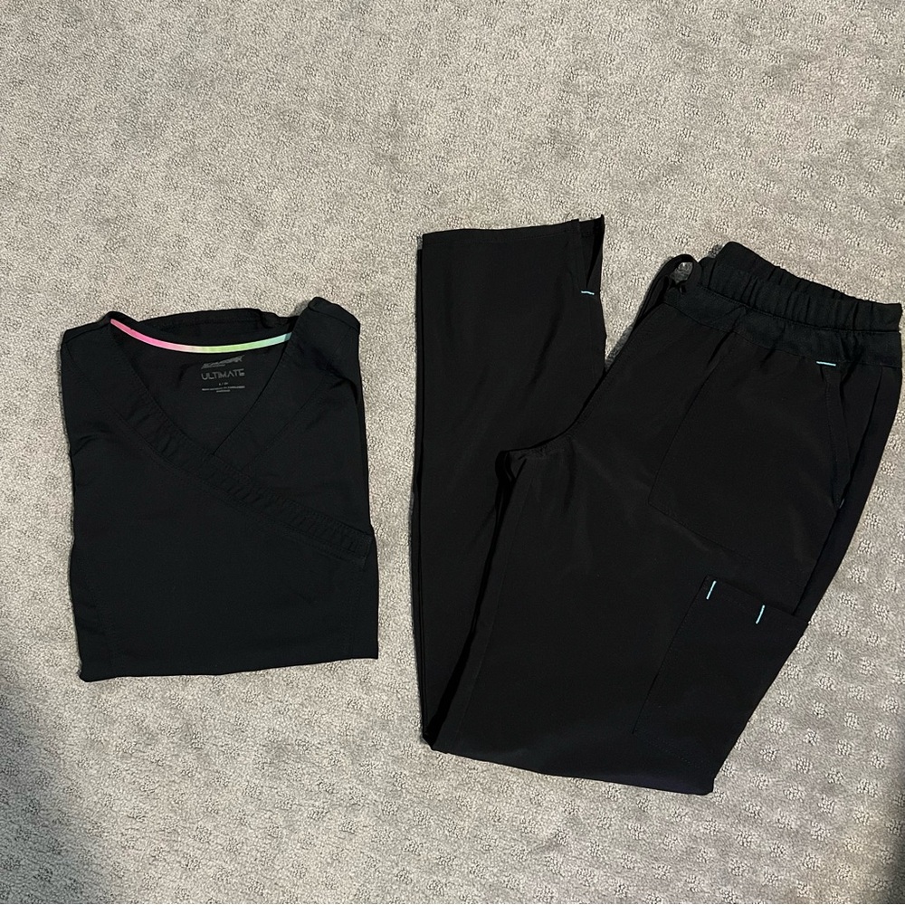 Black Scrubstar set